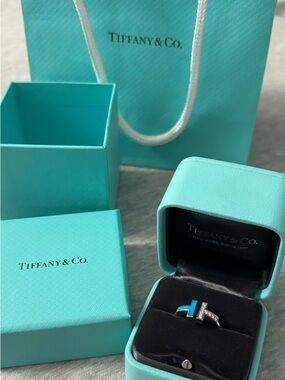 Tiffany & Co. Small Jewelry Gift Box in Signature Blue-Green